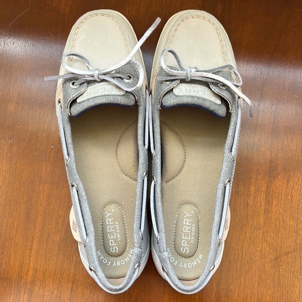 Sperry boat shoes